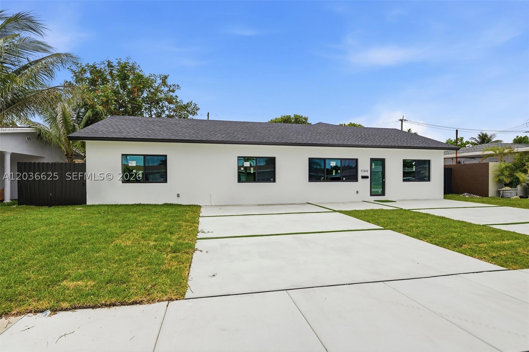 1140 NE 201st Ter