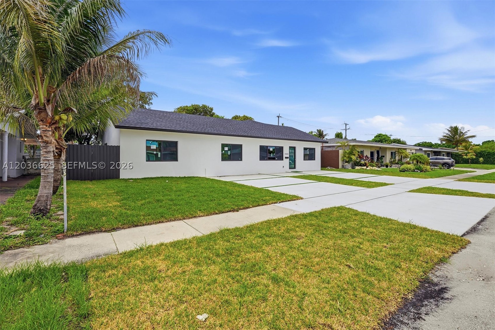 1140 NE 201st Ter