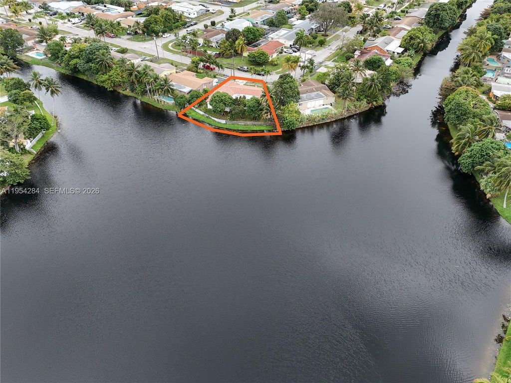 Photo of 3241 NW 40th St, Lauderdale Lakes, FL 33309 (MLS # A11954284)