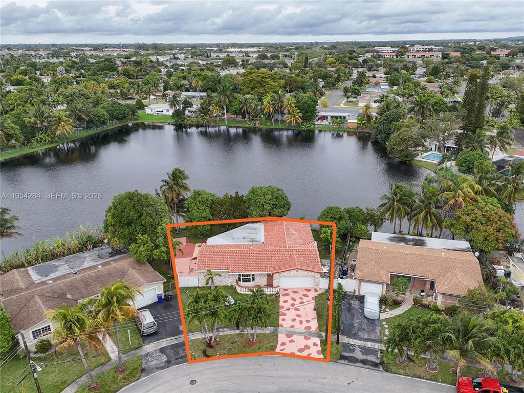 Photo of 3241 NW 40th St, Lauderdale Lakes, FL 33309 (MLS # A11954284)