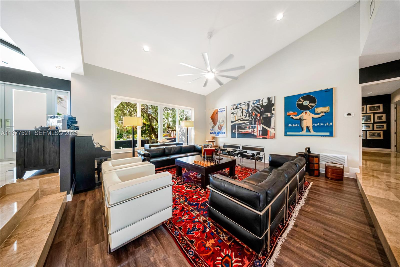 PARINTIS SUB - Residential