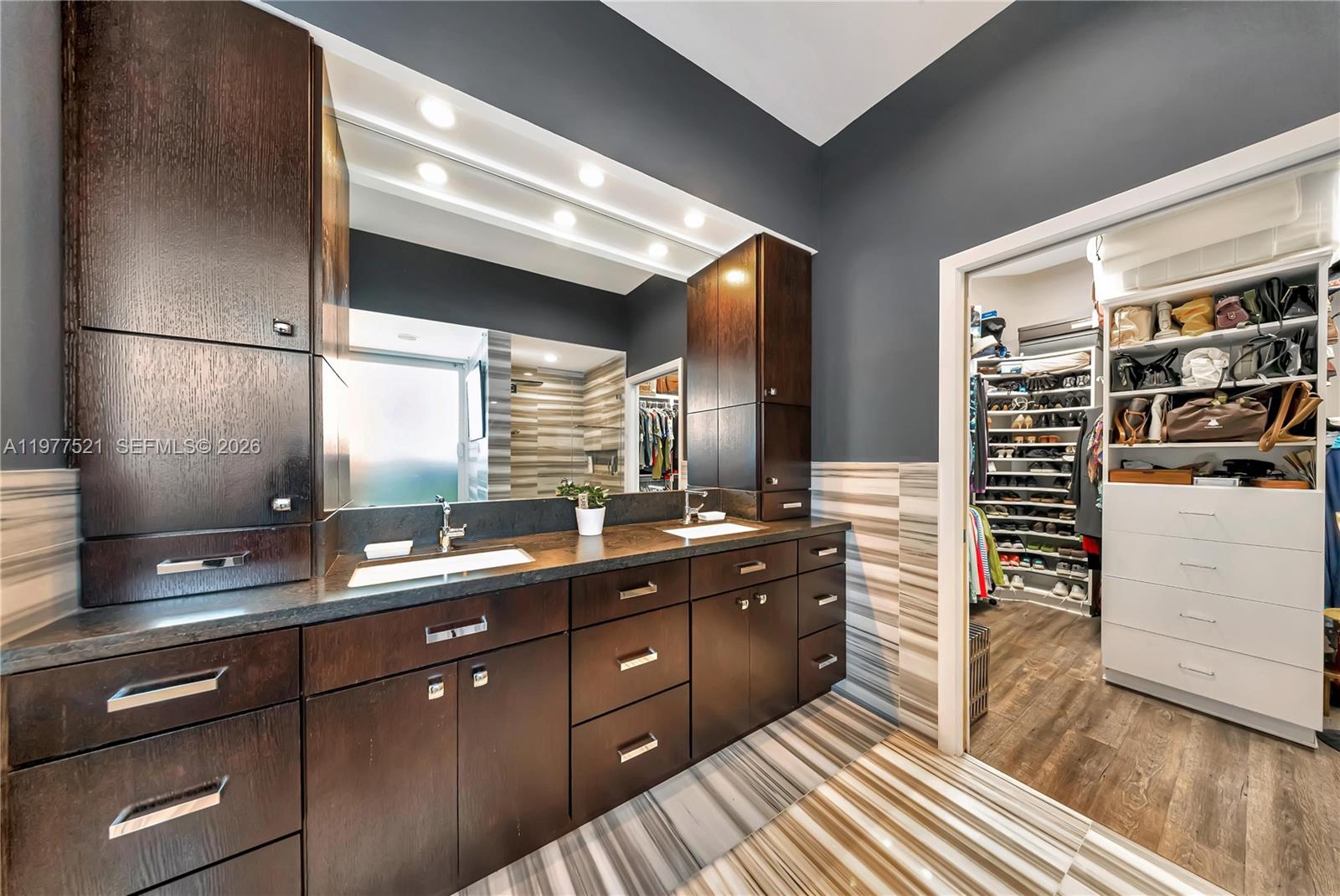 PARINTIS SUB - Residential