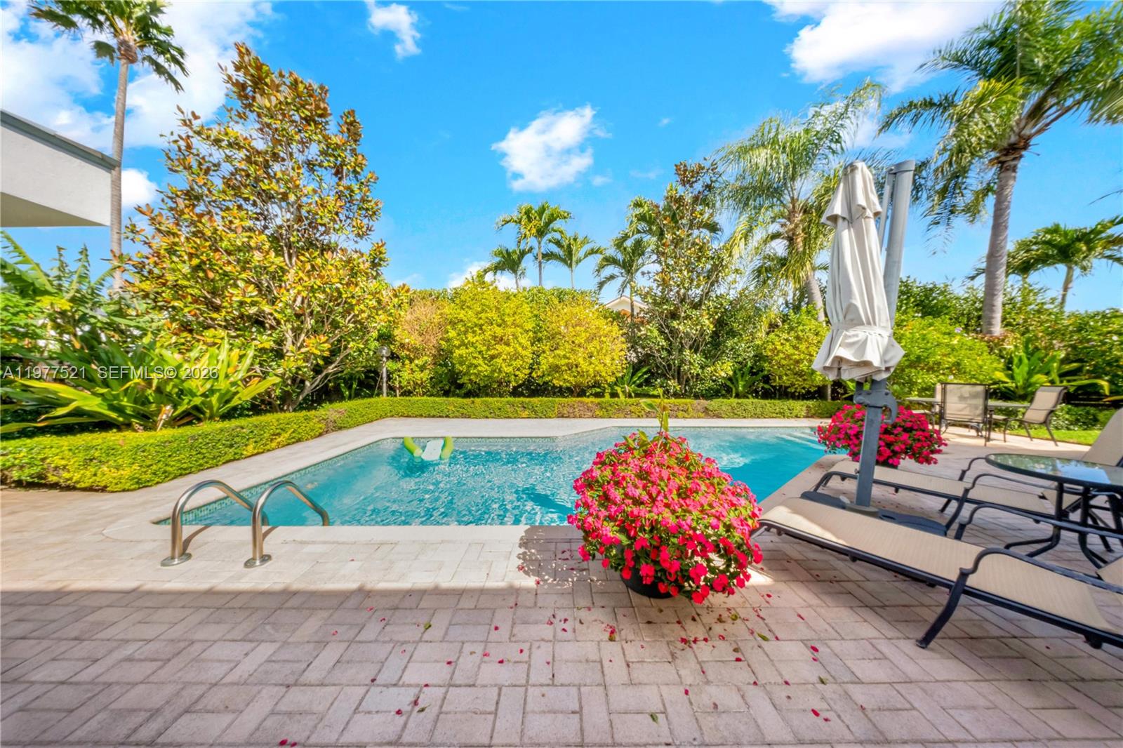 PARINTIS SUB - Residential