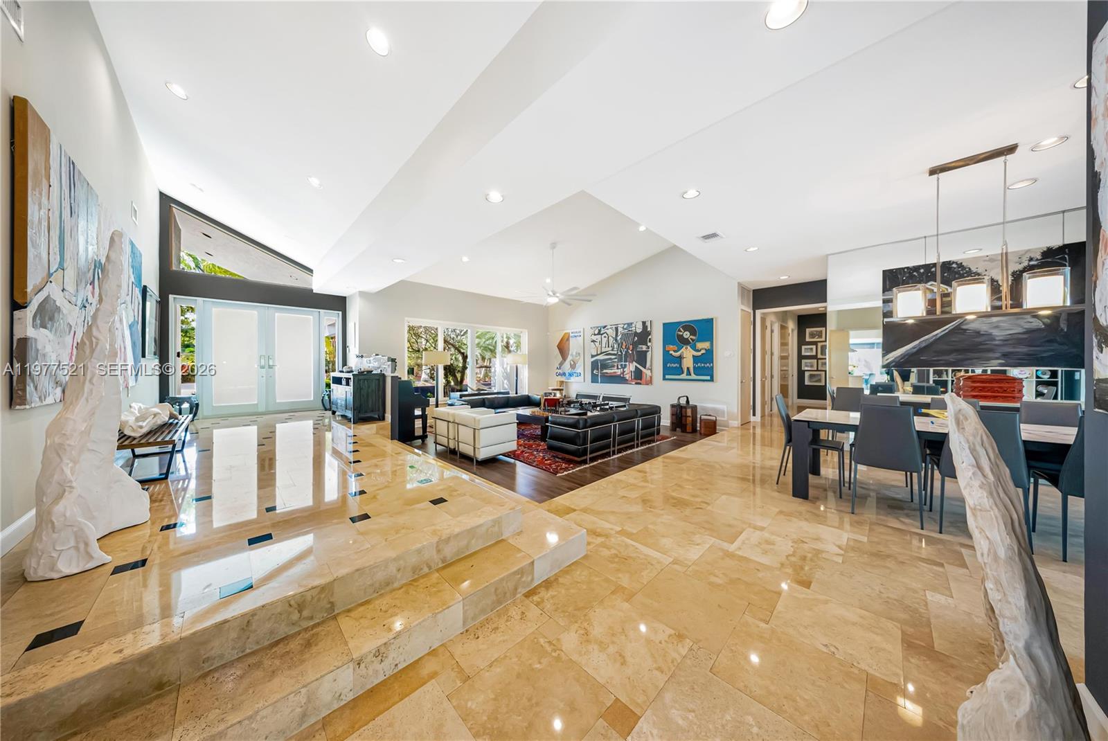 PARINTIS SUB - Residential