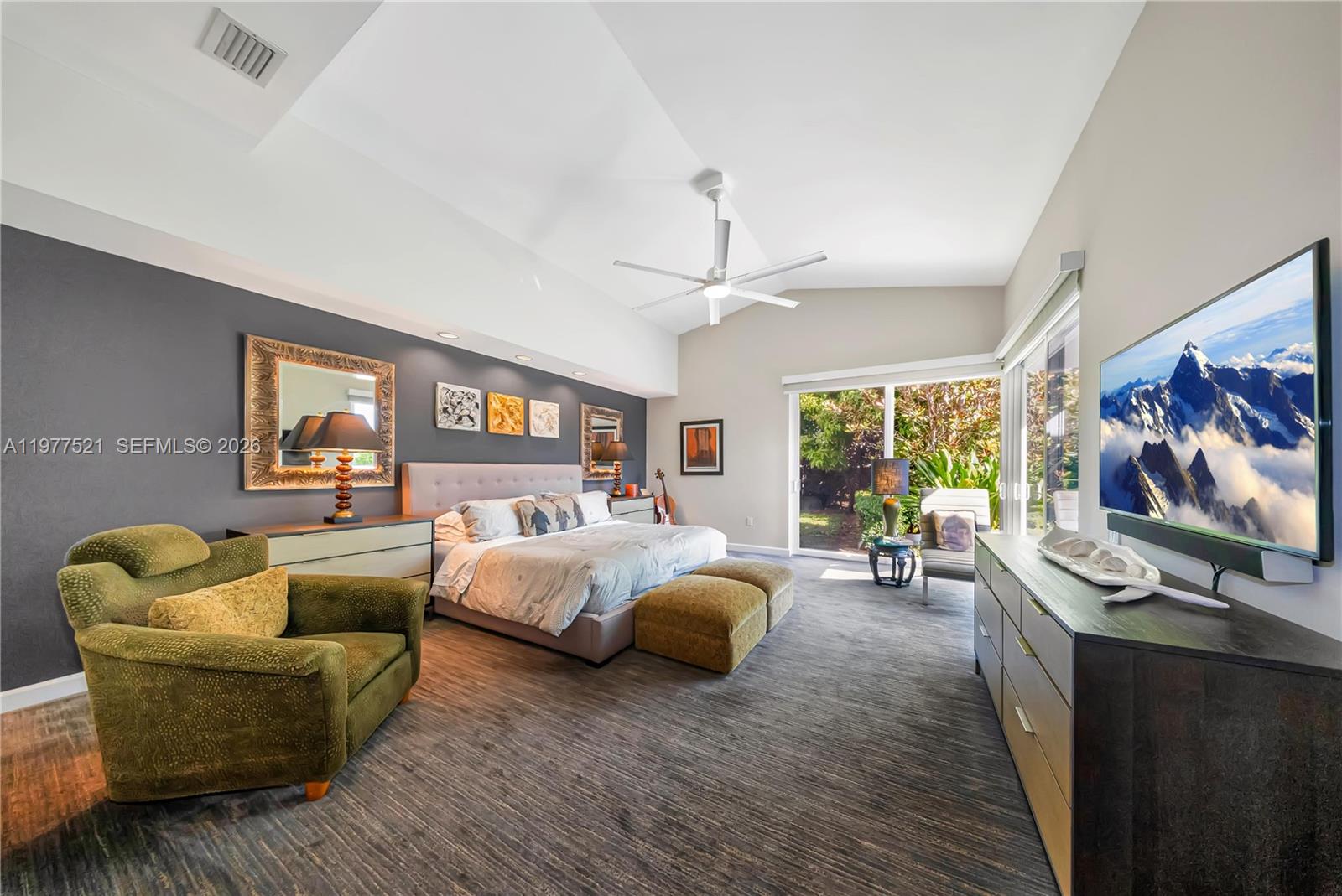 PARINTIS SUB - Residential