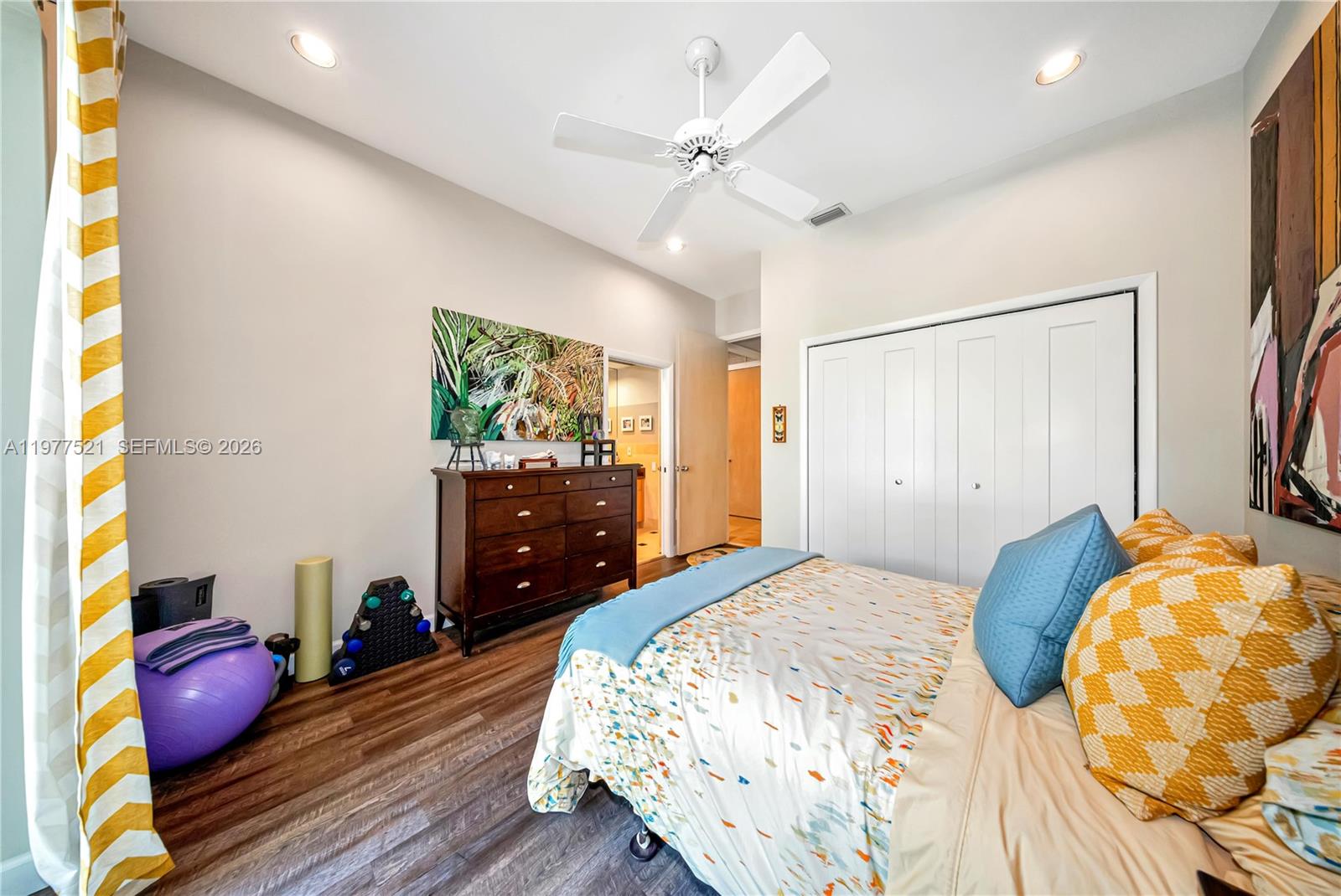 PARINTIS SUB - Residential