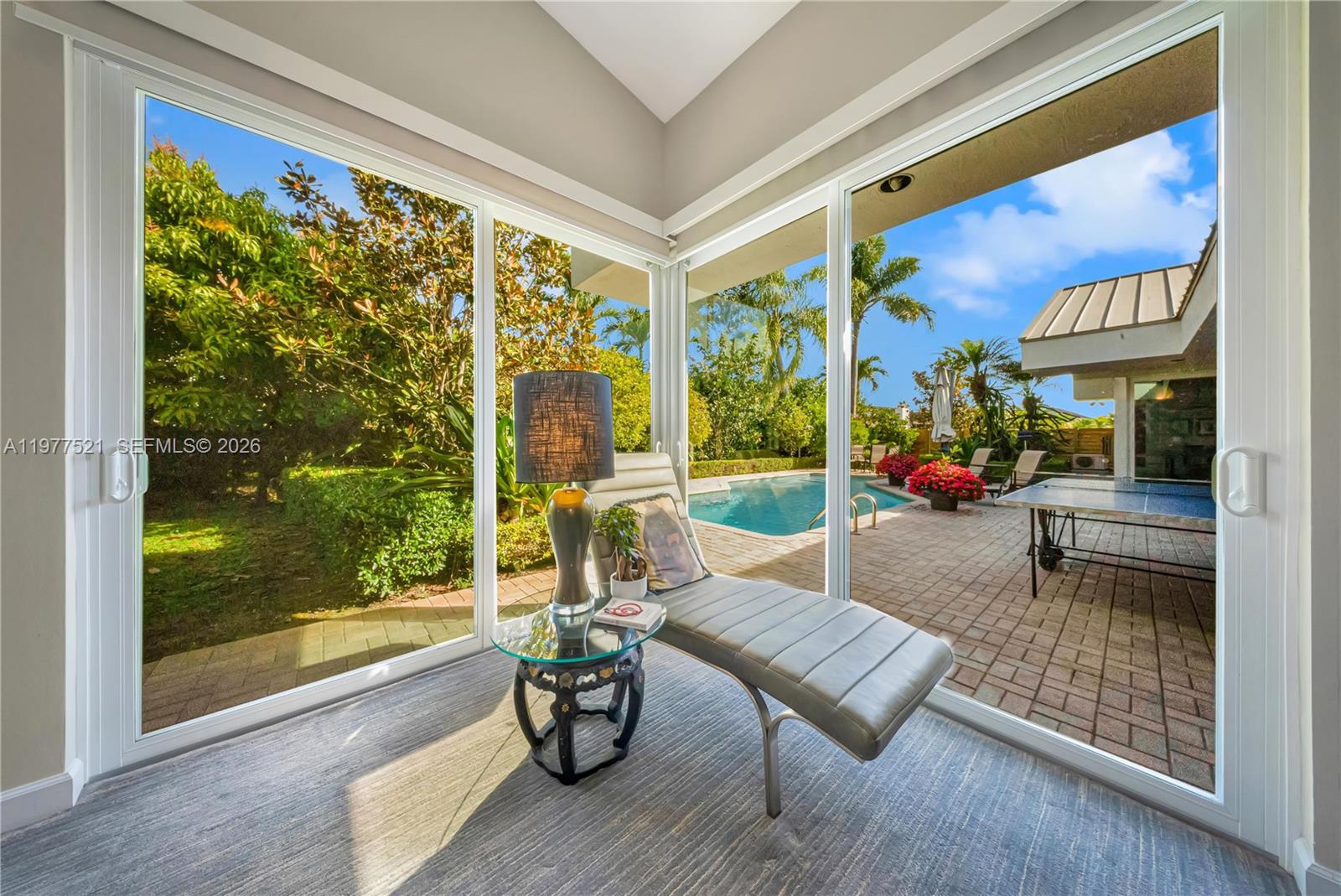 PARINTIS SUB - Residential