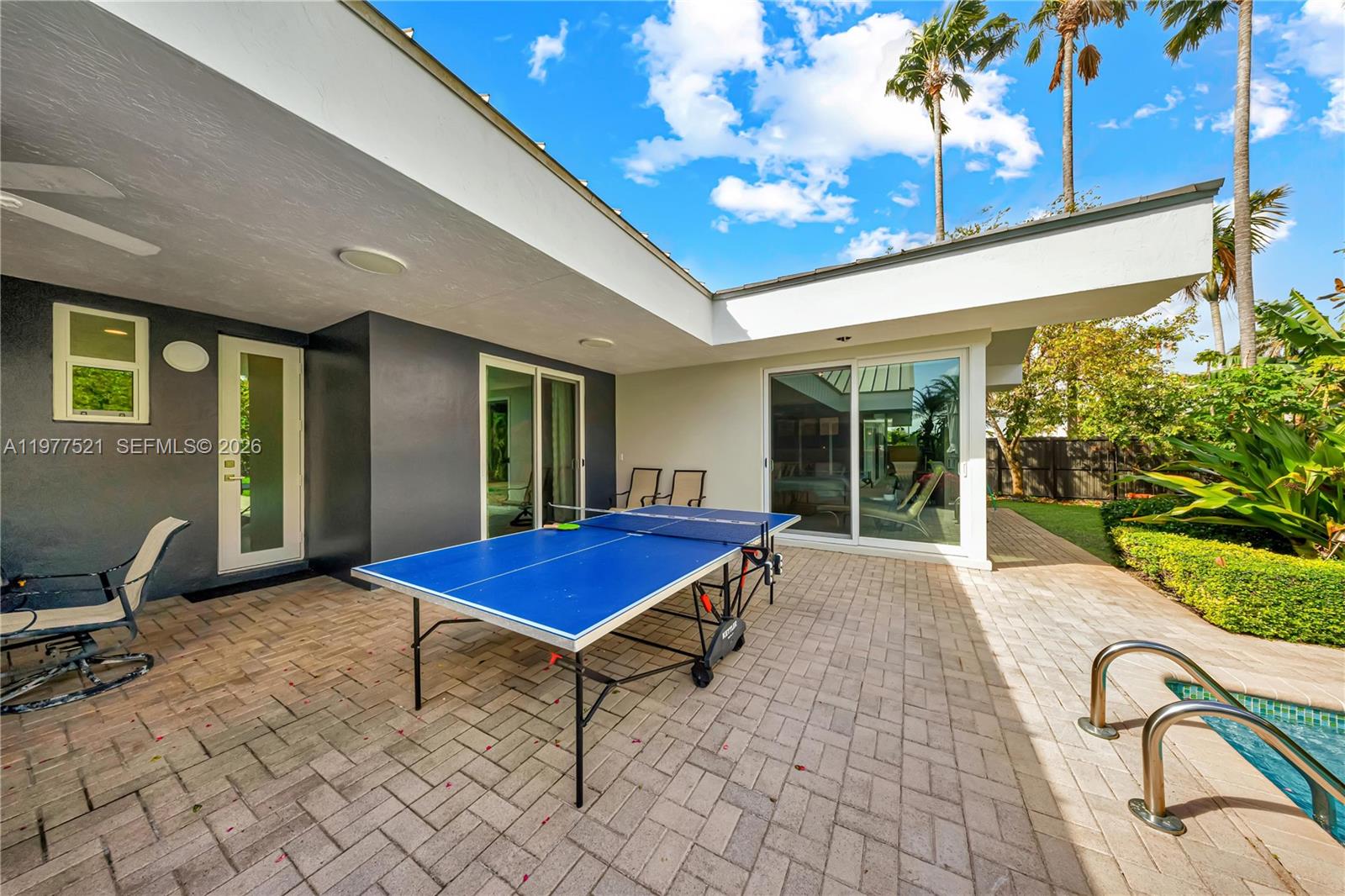 PARINTIS SUB - Residential