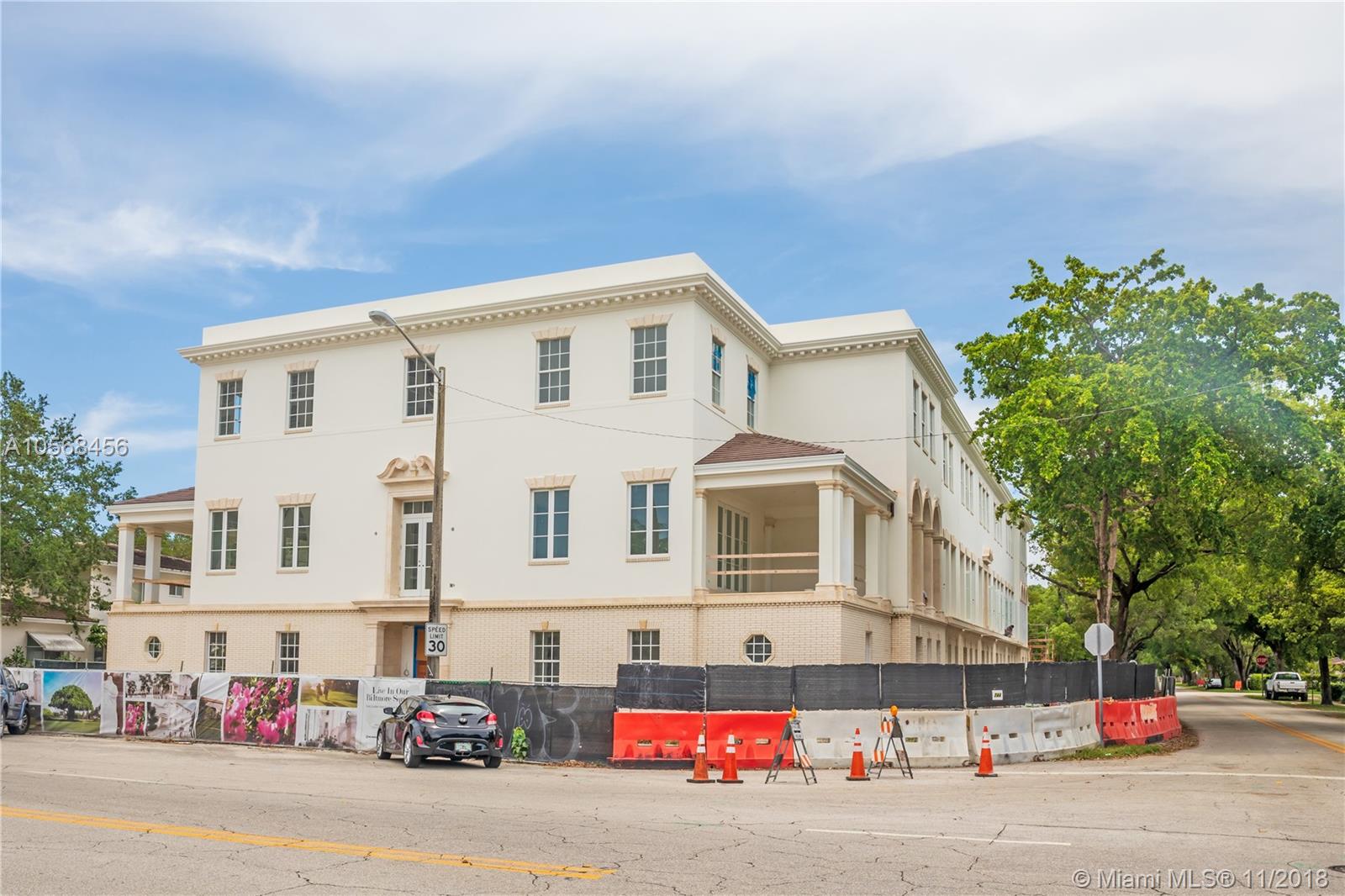 BEATRICE ROW - Residential