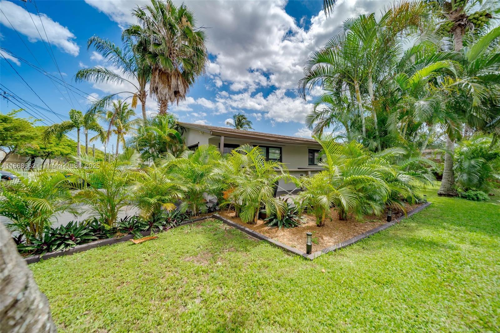 FLORIAN ISLES 2ND SEC - Residential Lease