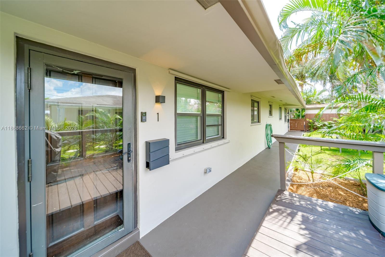 Modern front unit on a secluded lane in Dania Beach that has been tastefully restored. A terrace outside and new appliances. Well situated near the beaches, Dania Pointe, The Port, and 95 and FLL. Washer and dryer on-site. There are tennis courts in the area, as well as a lovely park, boat launch and walking trail across the street.