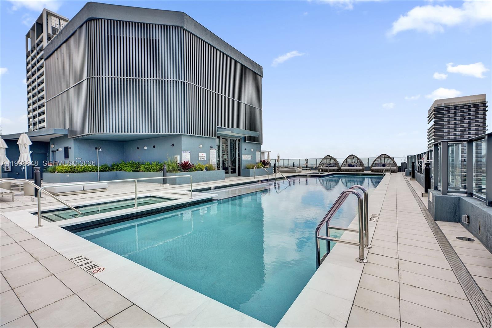 501 First Residences - Residential