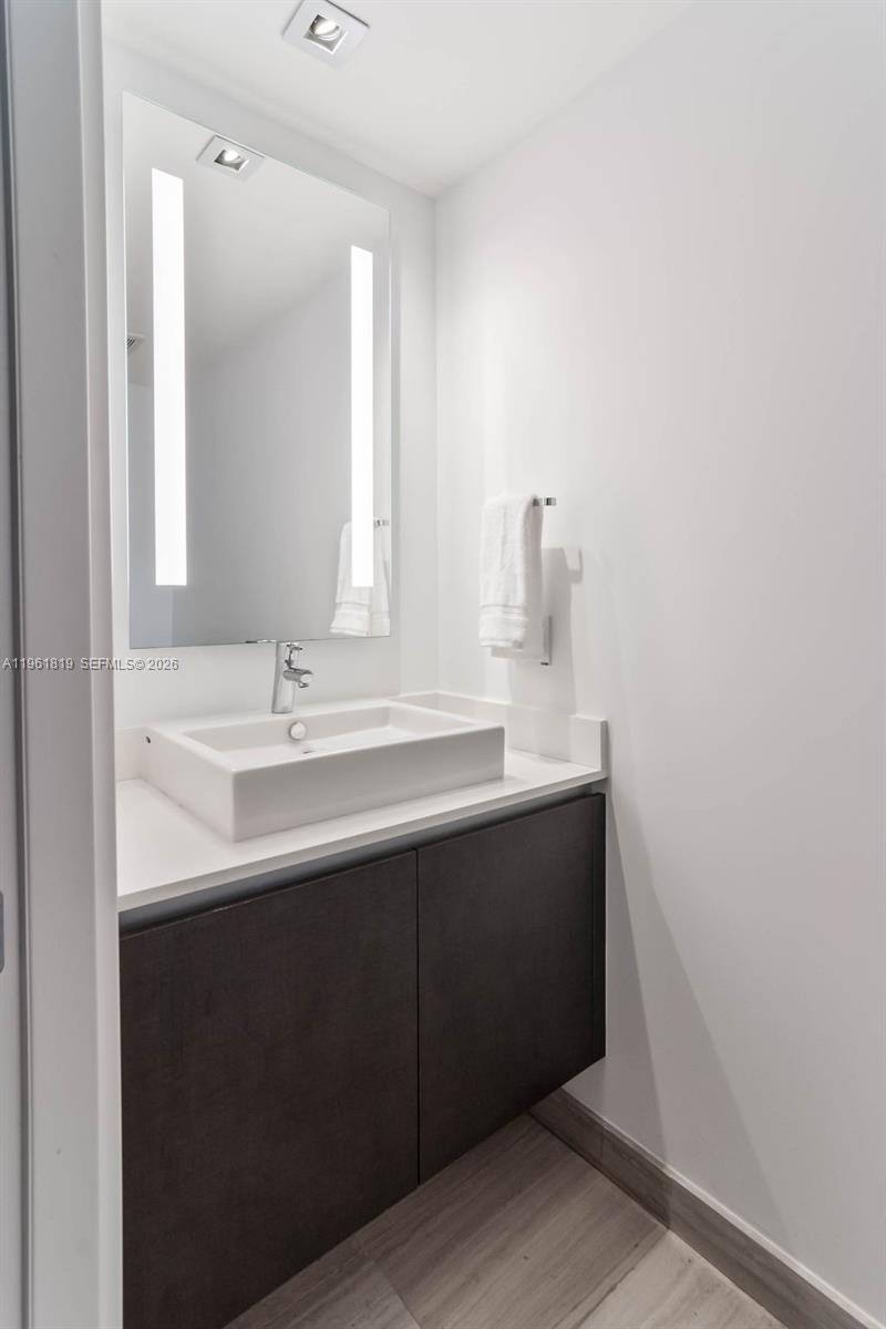 ECHO BRICKELL CONDO - Residential