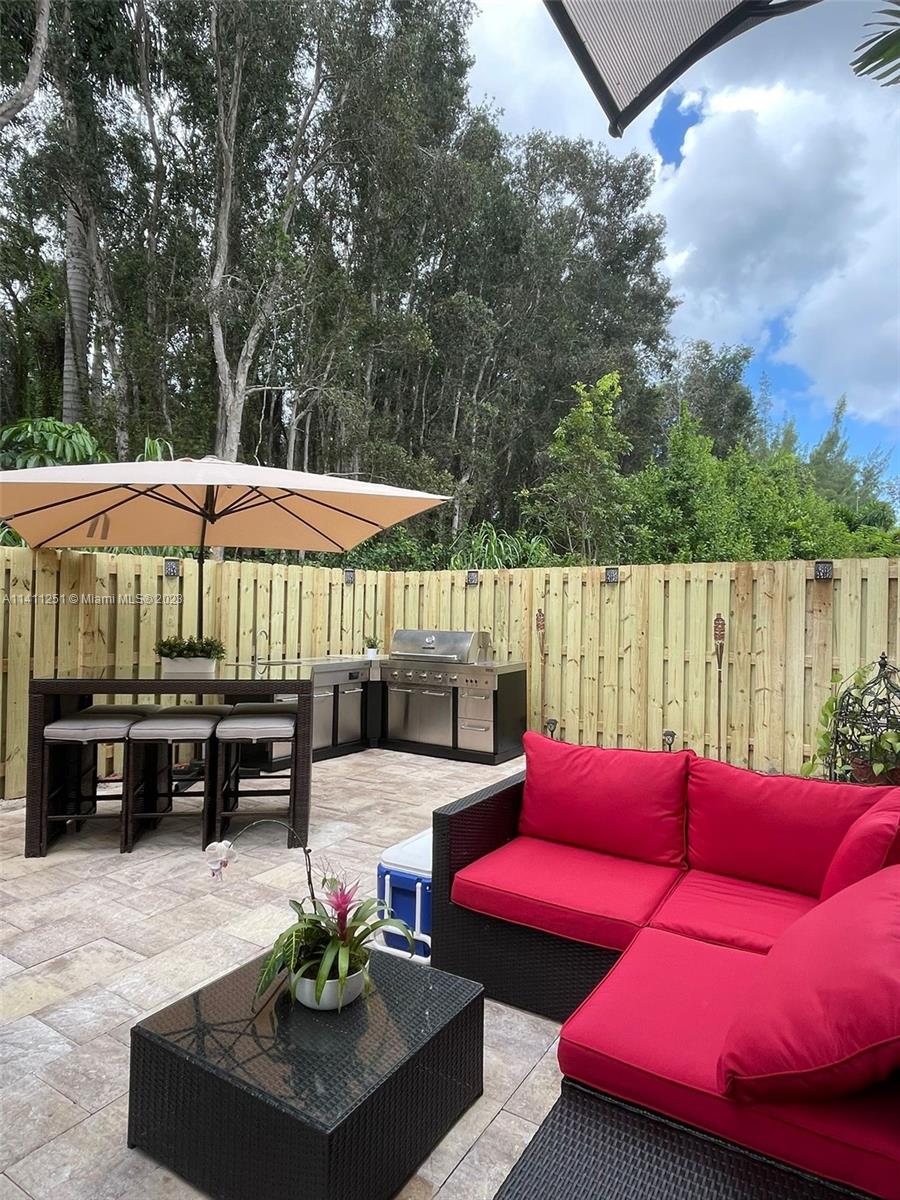 WALDEN PLACE - Residential