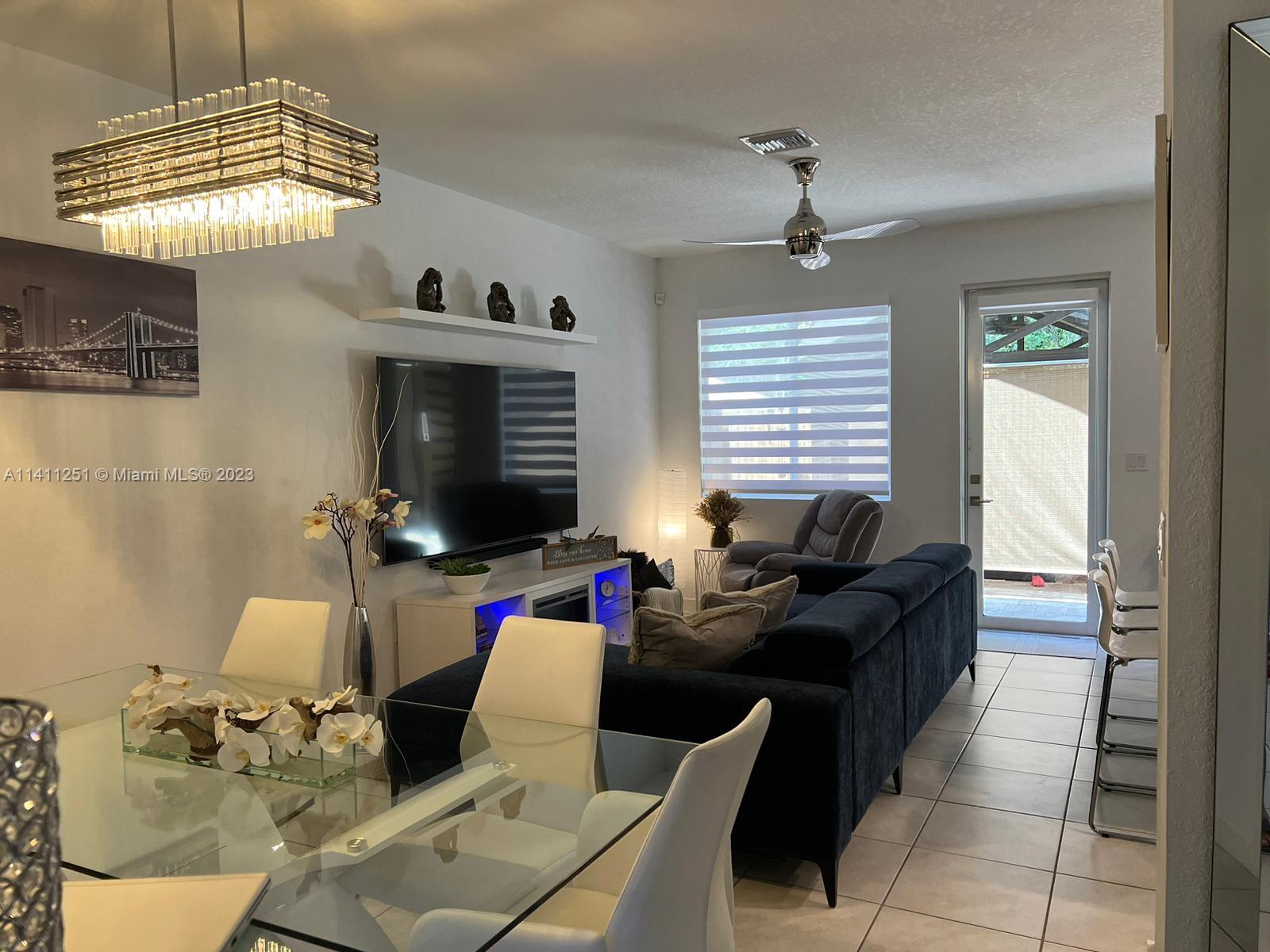WALDEN PLACE - Residential