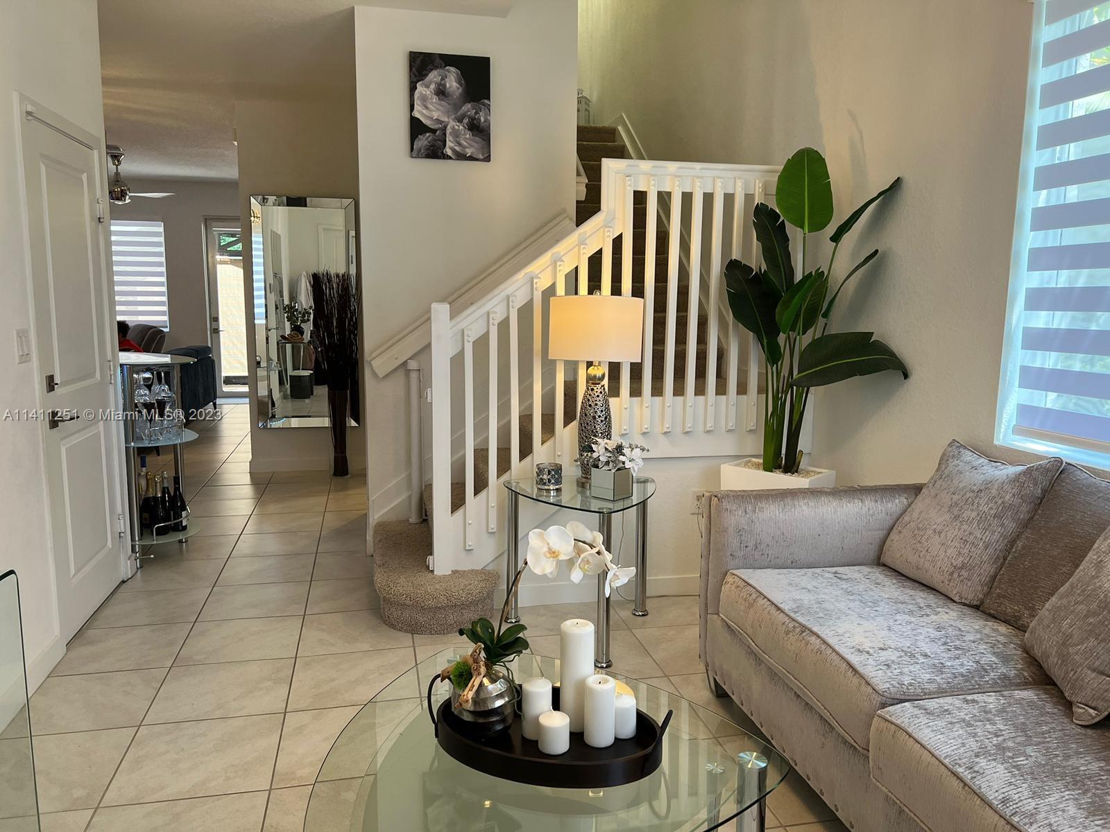 WALDEN PLACE - Residential