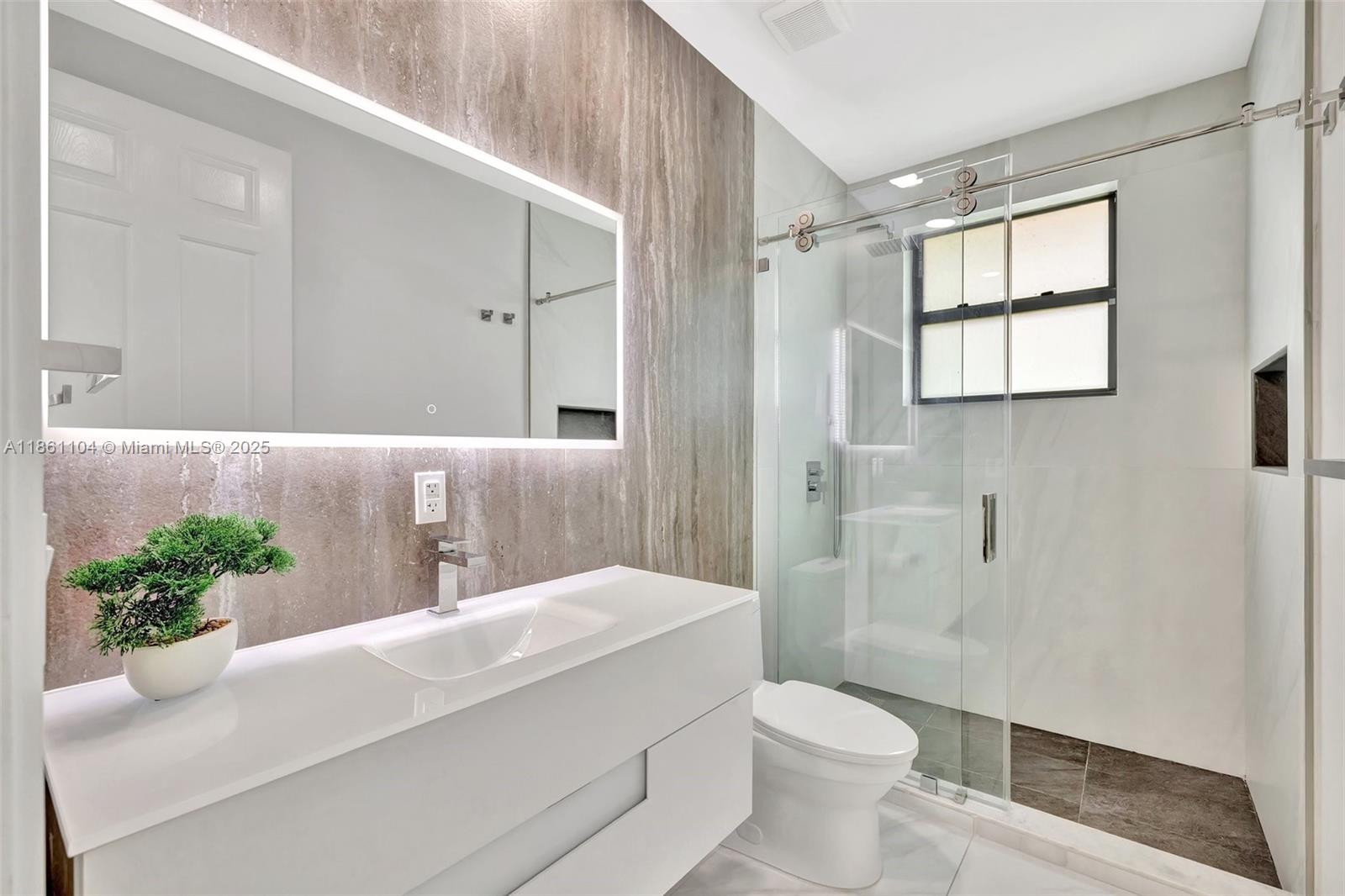 RIVERSTONE - Residential