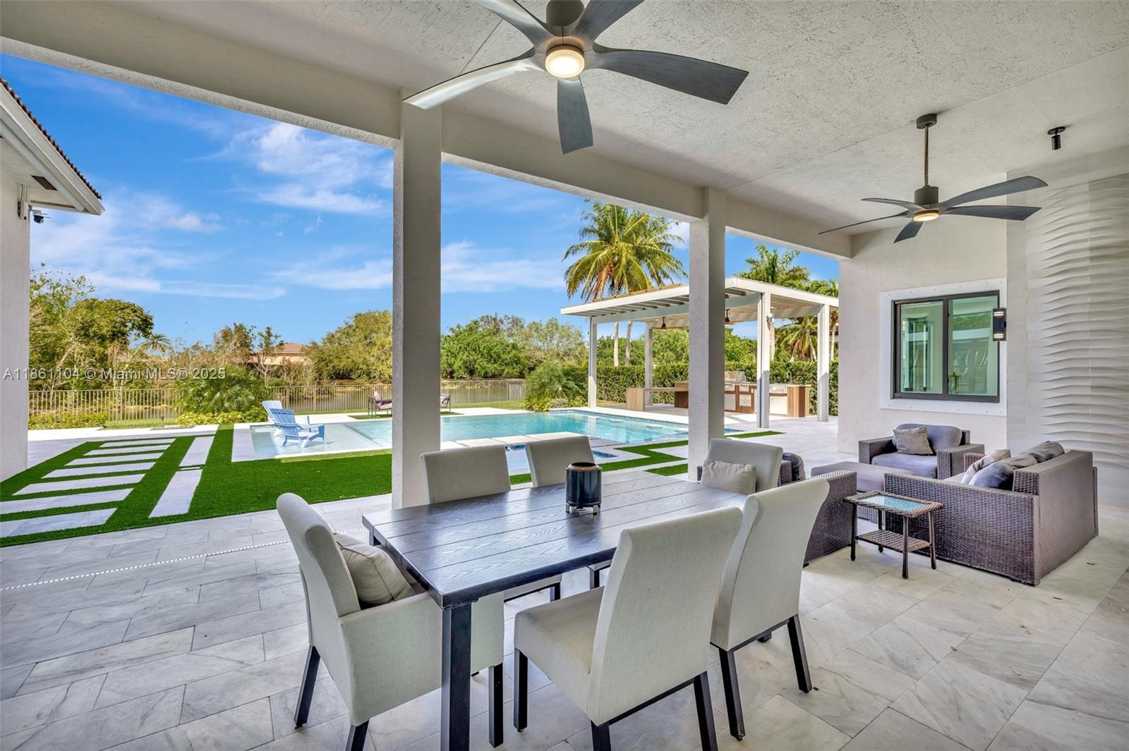 RIVERSTONE - Residential