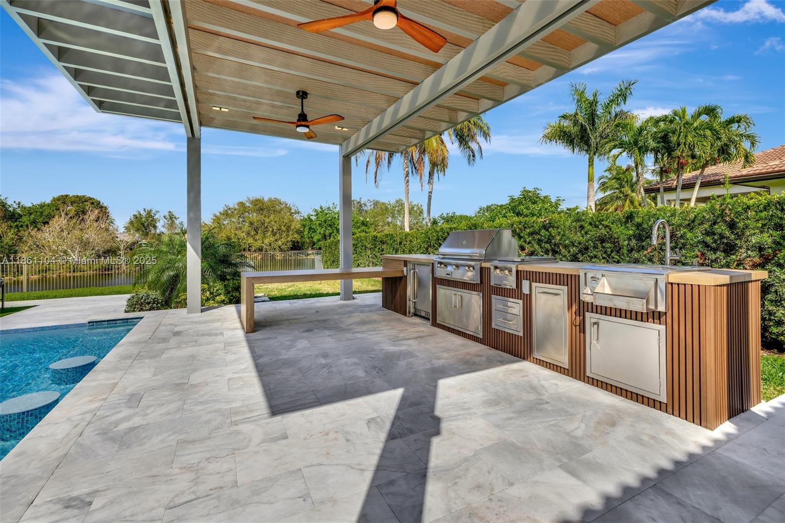 RIVERSTONE - Residential