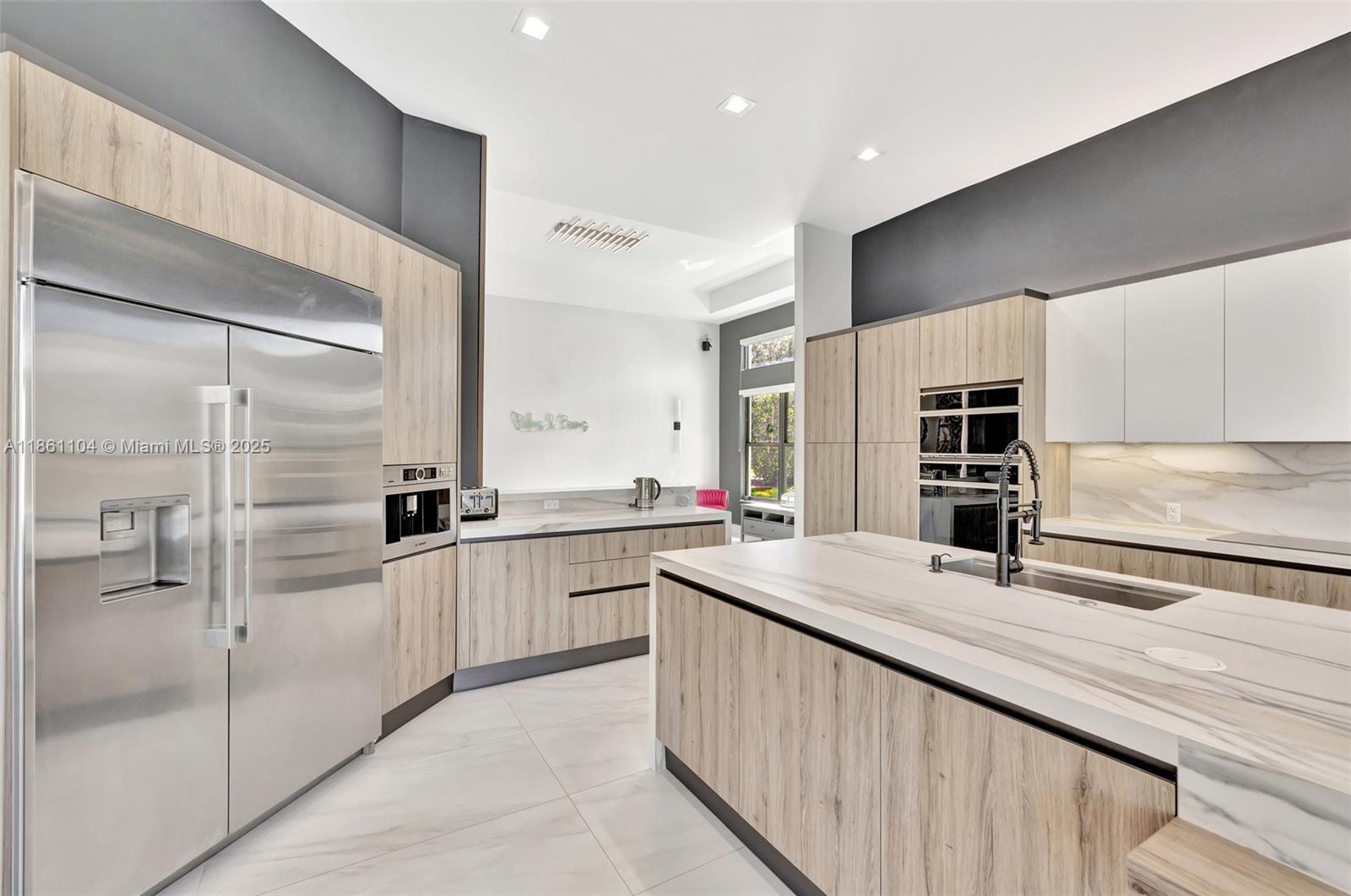 RIVERSTONE - Residential