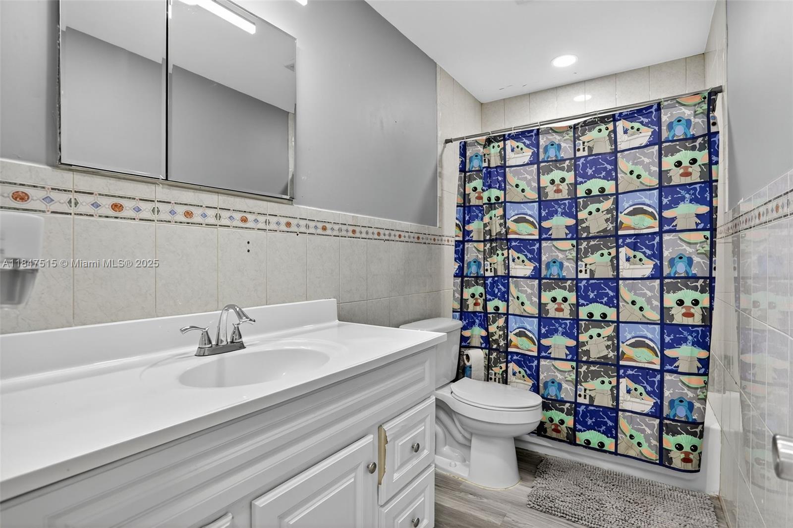 PARADISE GARDENS - Residential