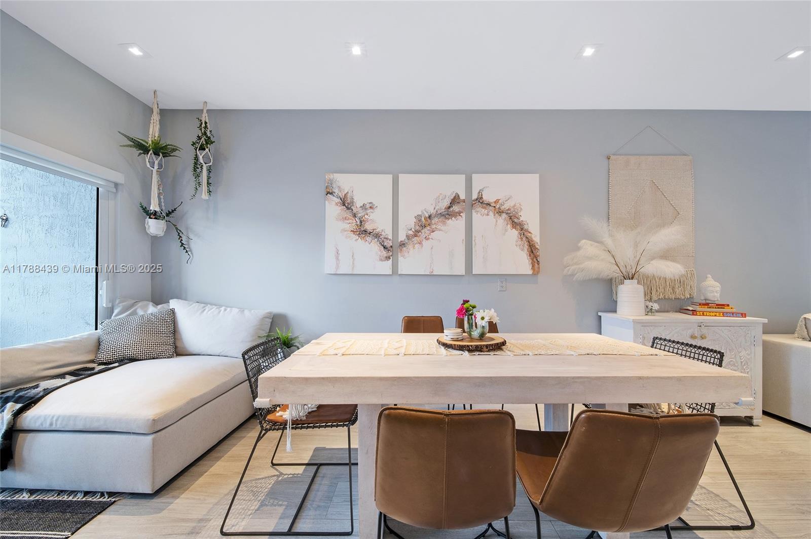 NORTH BEACH TOWNHOMES A C - Residential