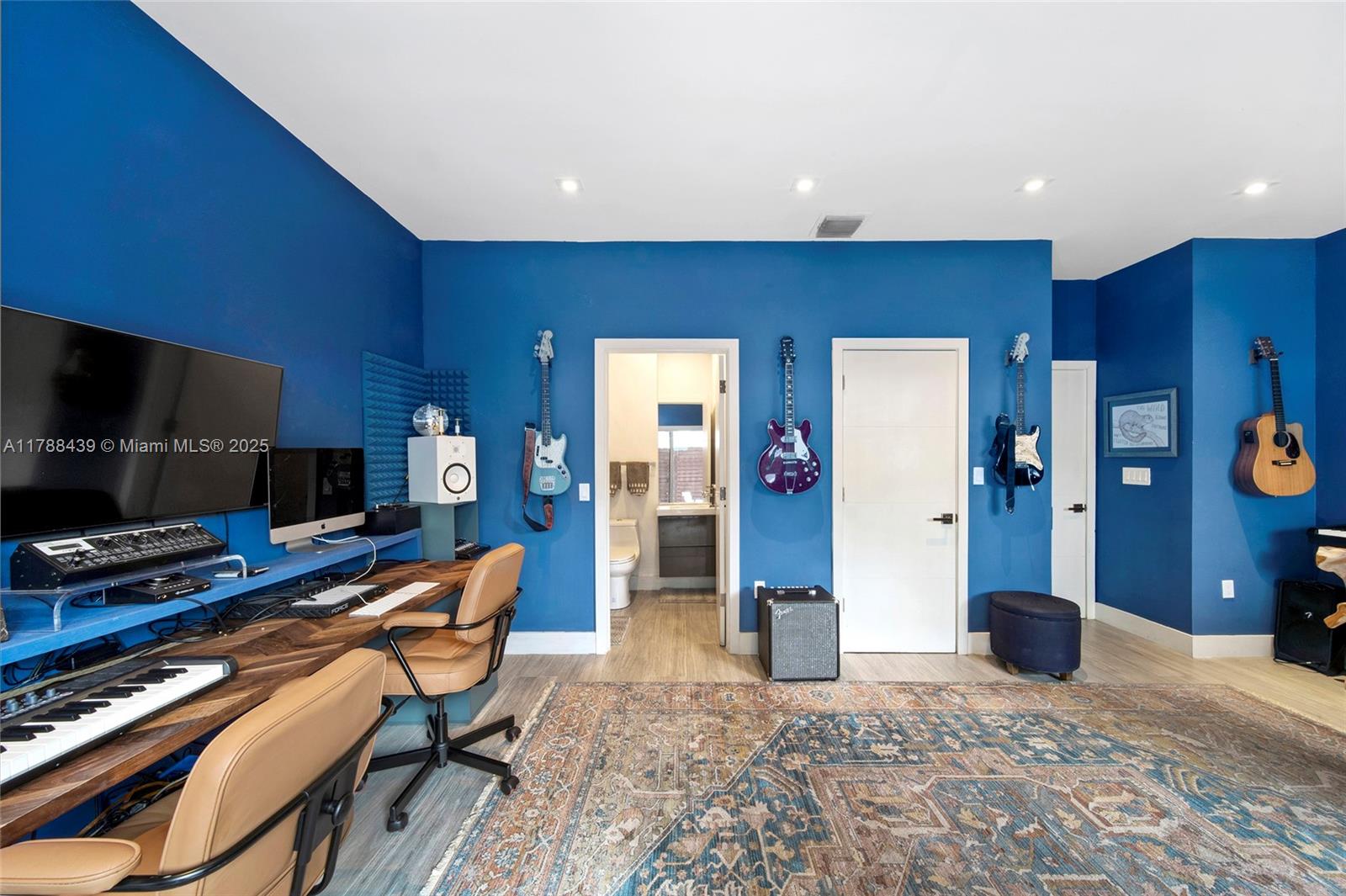 NORTH BEACH TOWNHOMES A C - Residential