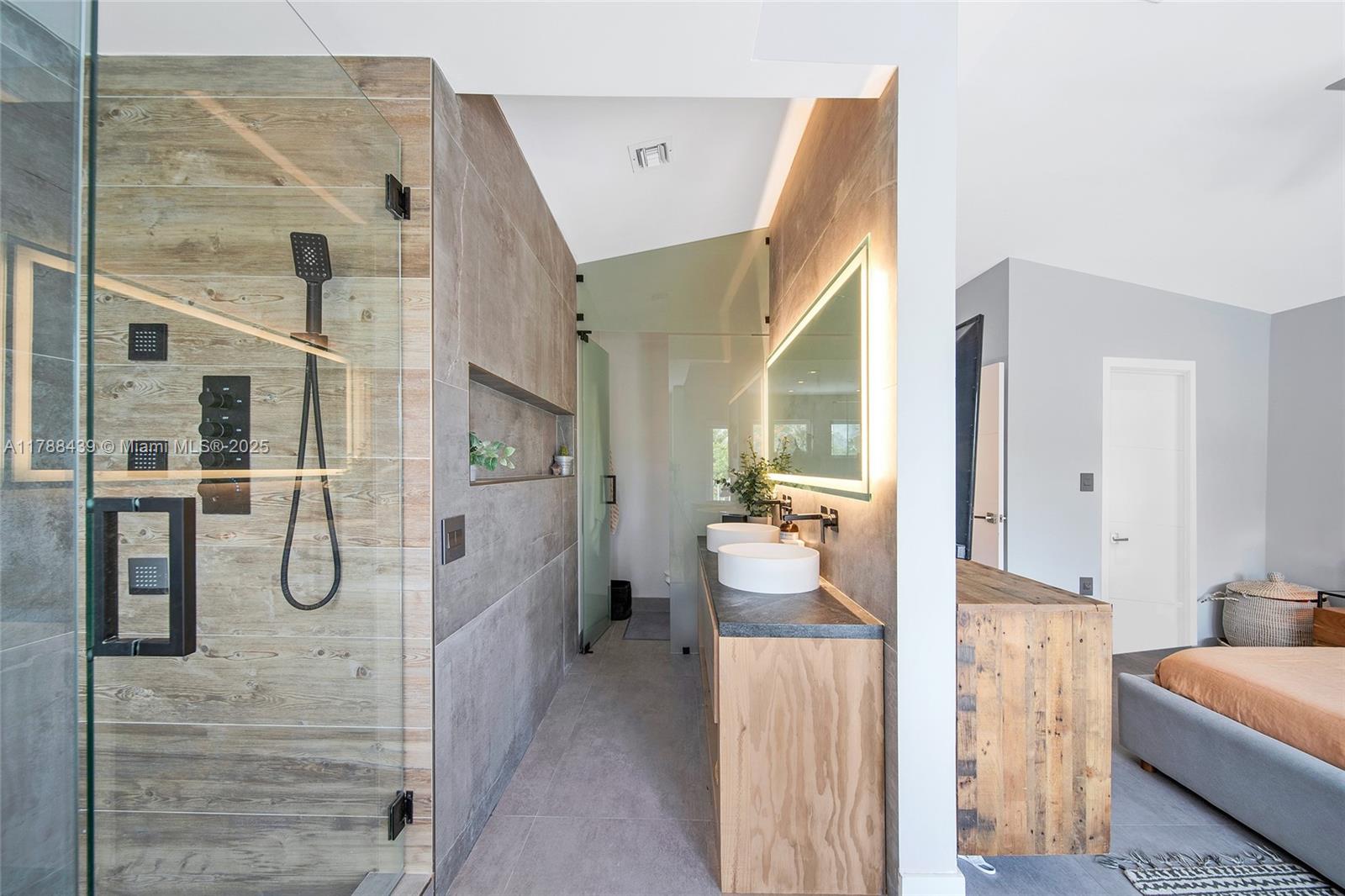 NORTH BEACH TOWNHOMES A C - Residential