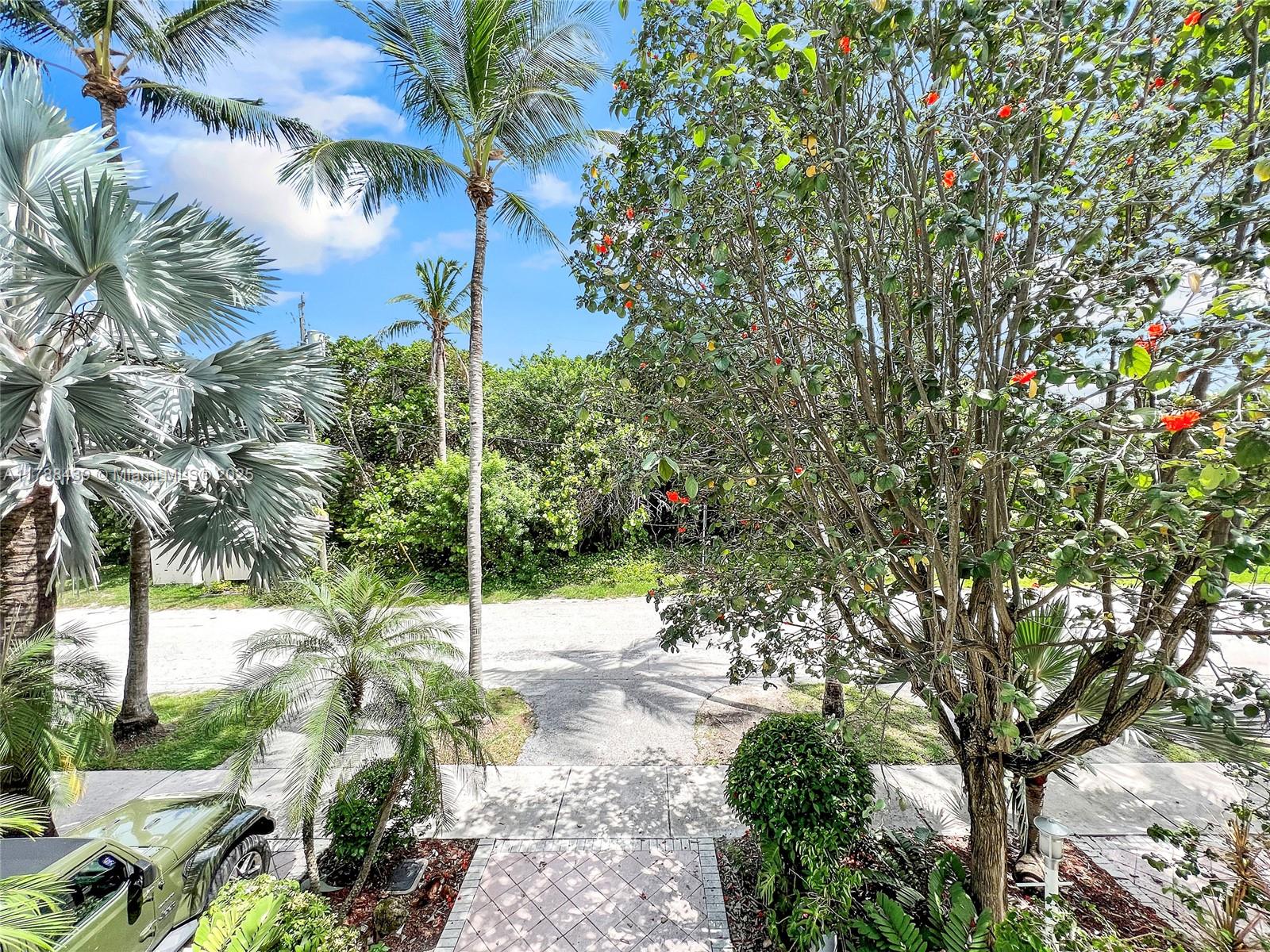 NORTH BEACH TOWNHOMES A C - Residential