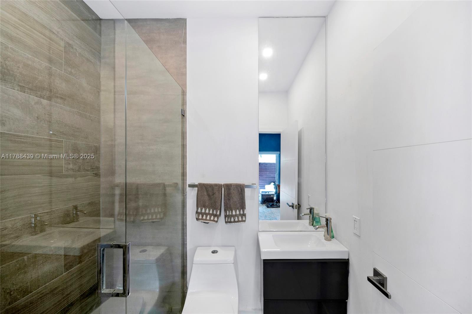 NORTH BEACH TOWNHOMES A C - Residential