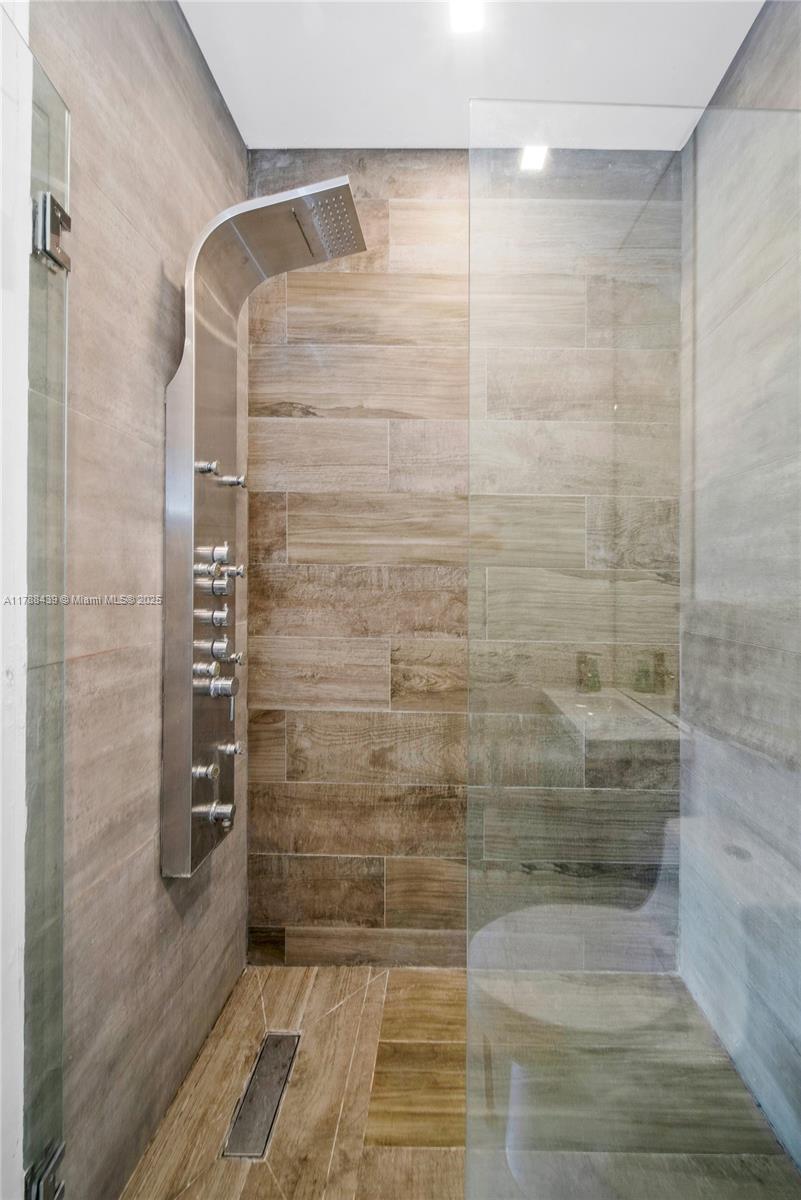 NORTH BEACH TOWNHOMES A C - Residential