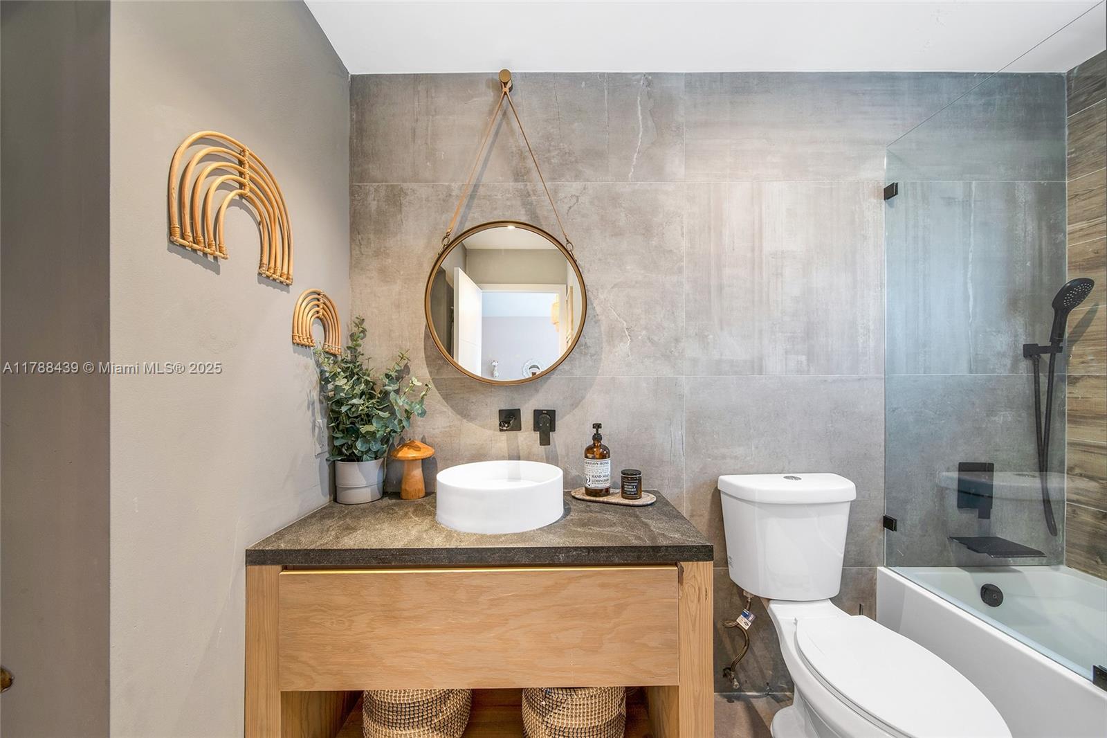 NORTH BEACH TOWNHOMES A C - Residential