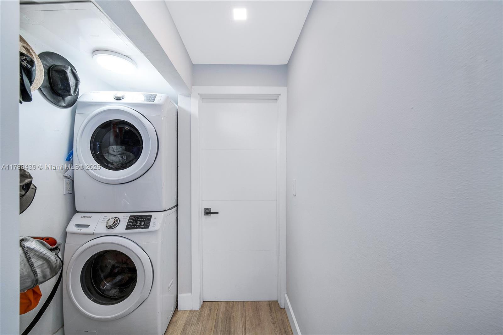 NORTH BEACH TOWNHOMES A C - Residential