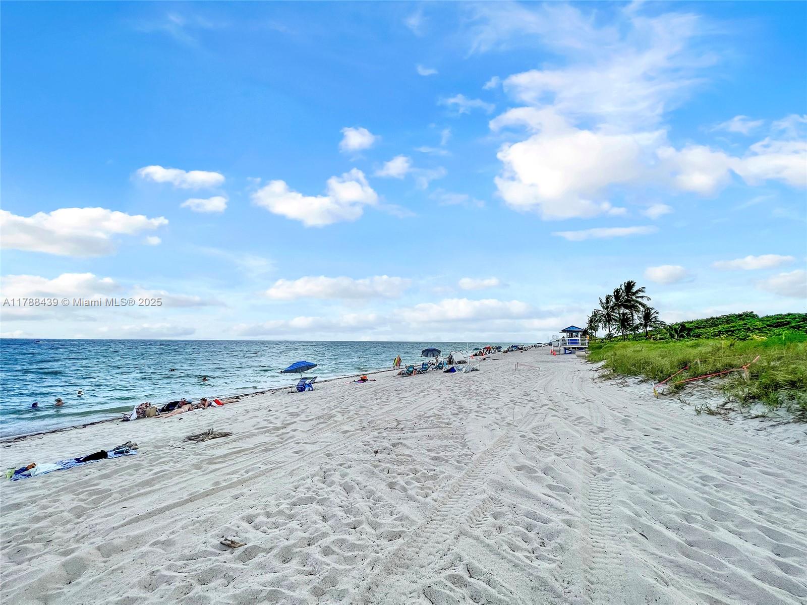 NORTH BEACH TOWNHOMES A C - Residential