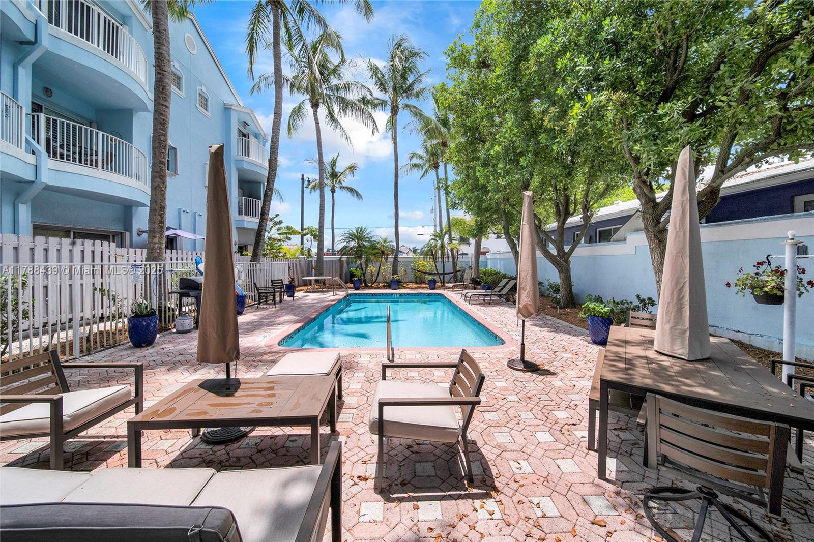 NORTH BEACH TOWNHOMES A C - Residential