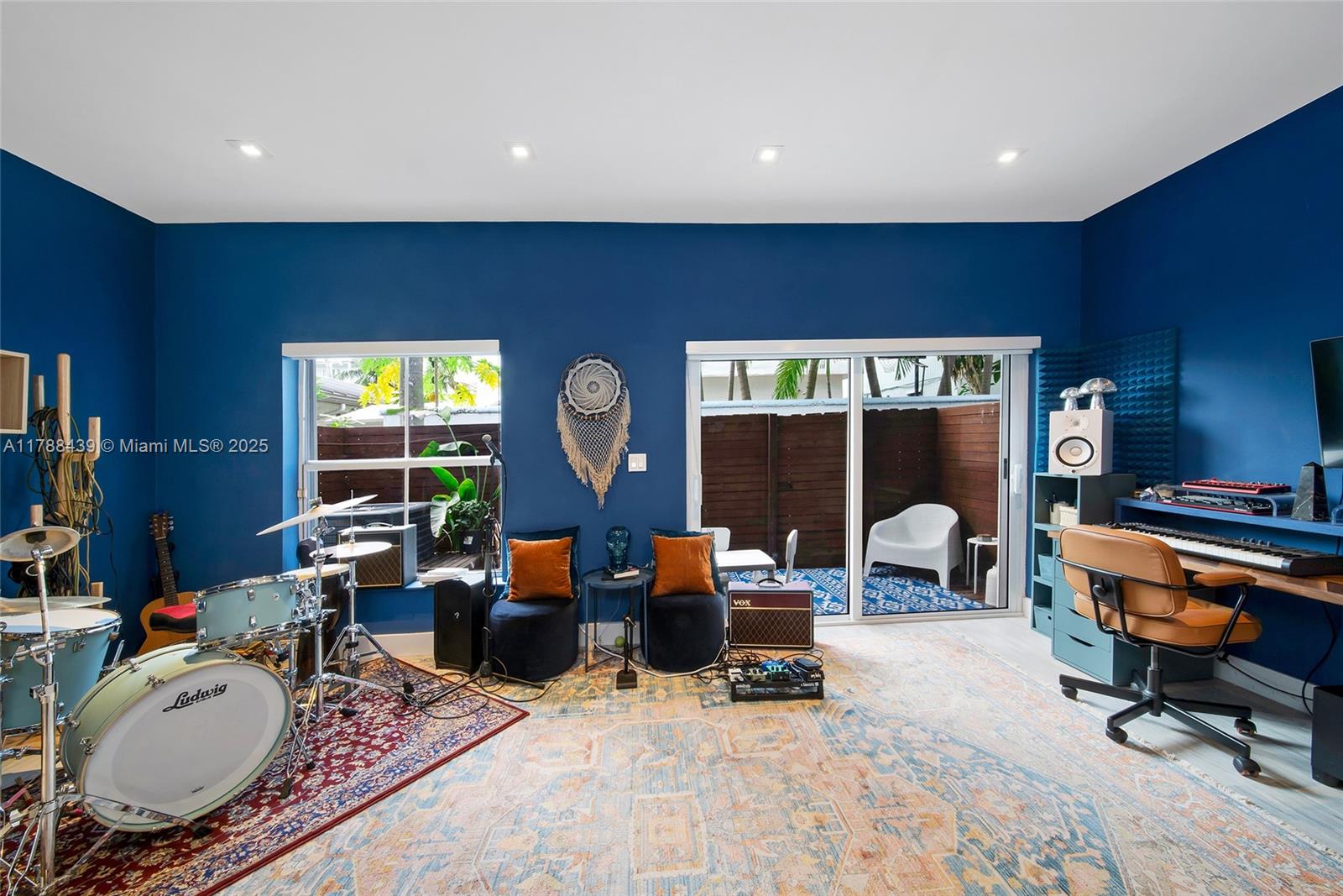 NORTH BEACH TOWNHOMES A C - Residential