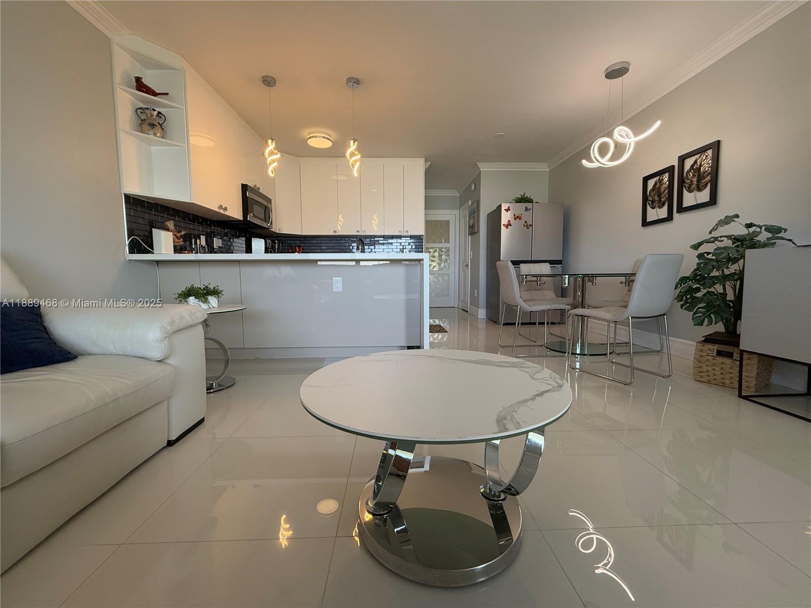 BERKELEY DIPLOMAT CO-OP - Residential