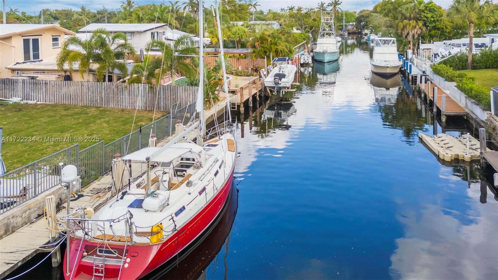 LAUDERDALE ISLES NO 2-BLK - Residential