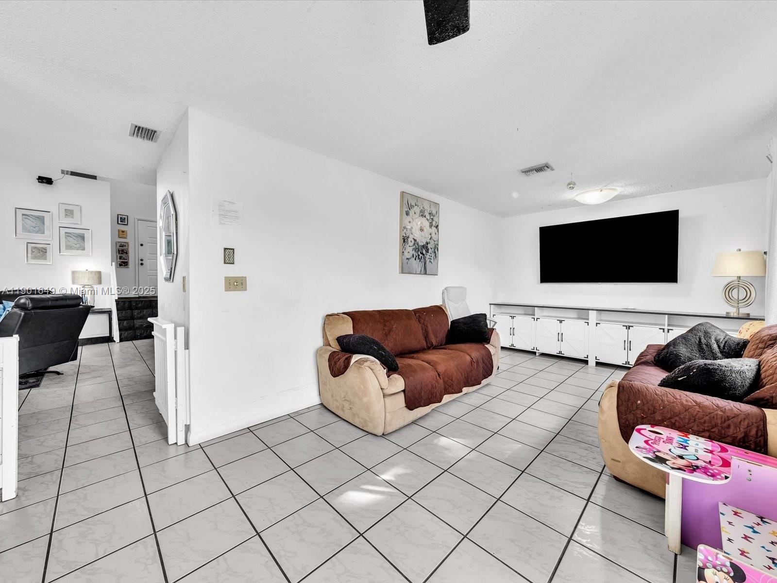 JACARANDA PARCEL 216 - Residential