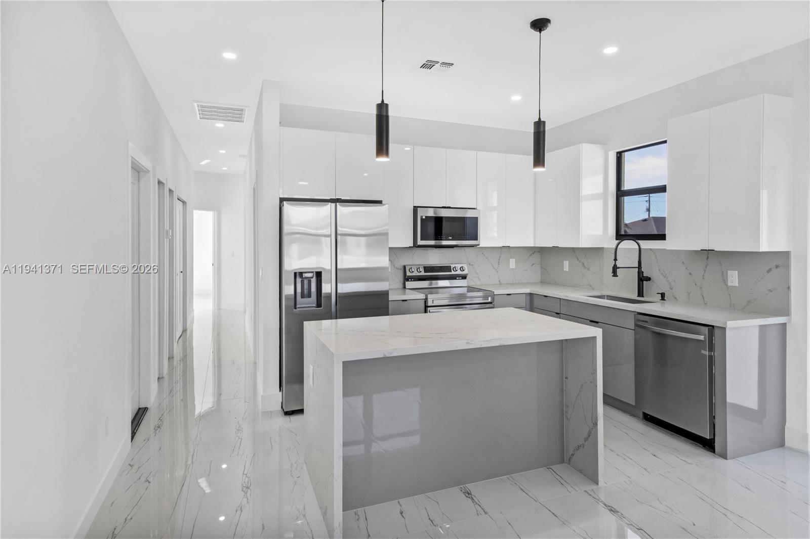 LEHIGH ACRES - Residential Income