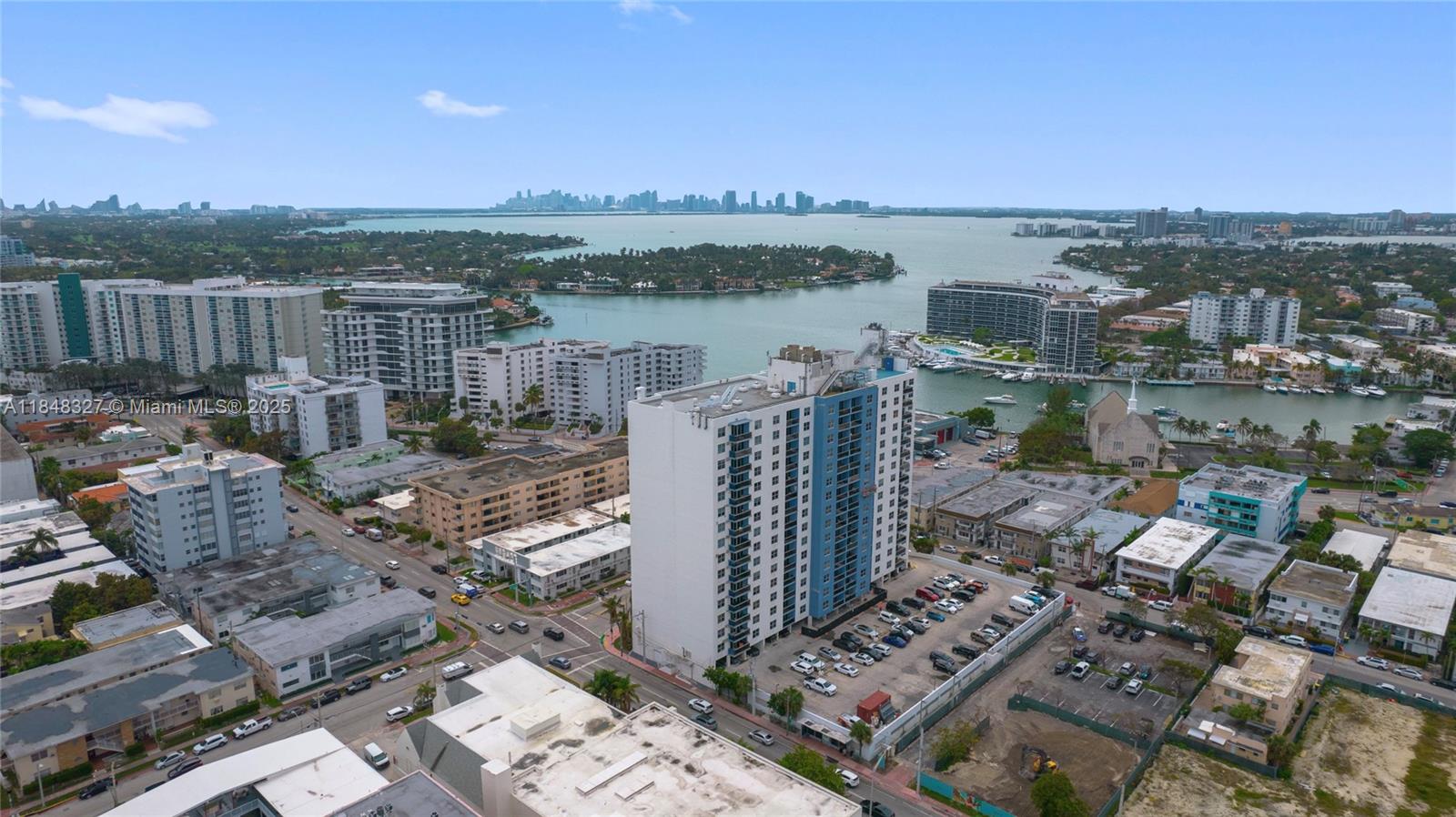 401 BLU OF NORTH BEACH CO - Residential