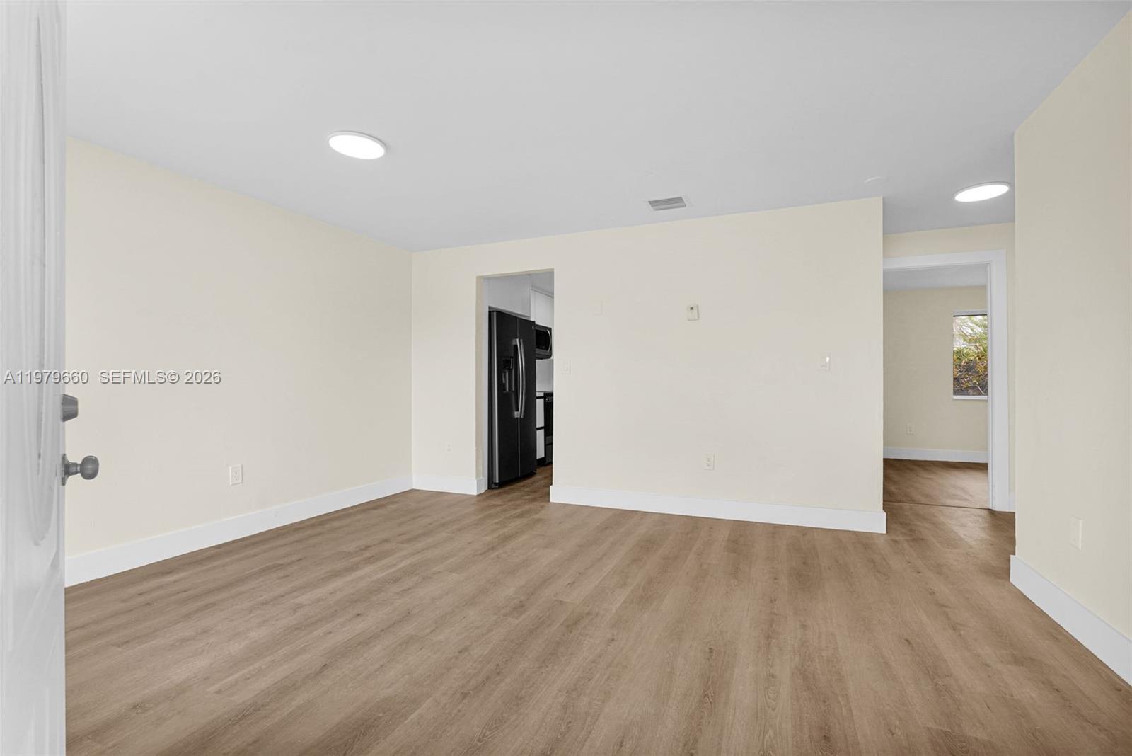 ESPLANADE - Residential