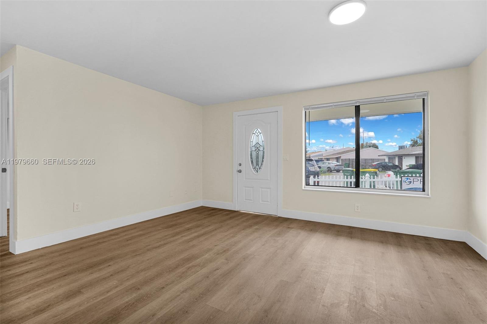 ESPLANADE - Residential