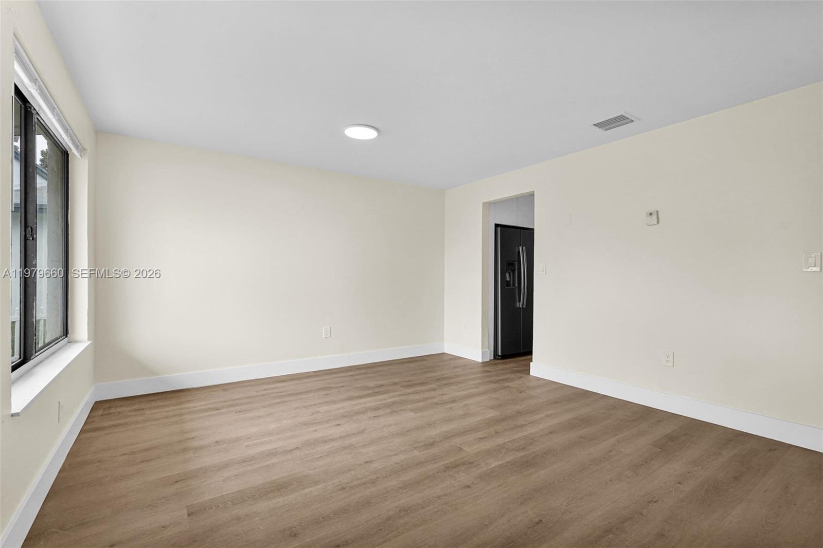 ESPLANADE - Residential