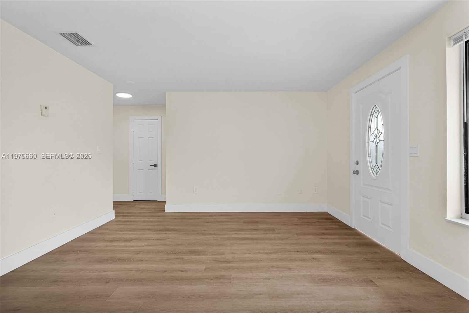 ESPLANADE - Residential