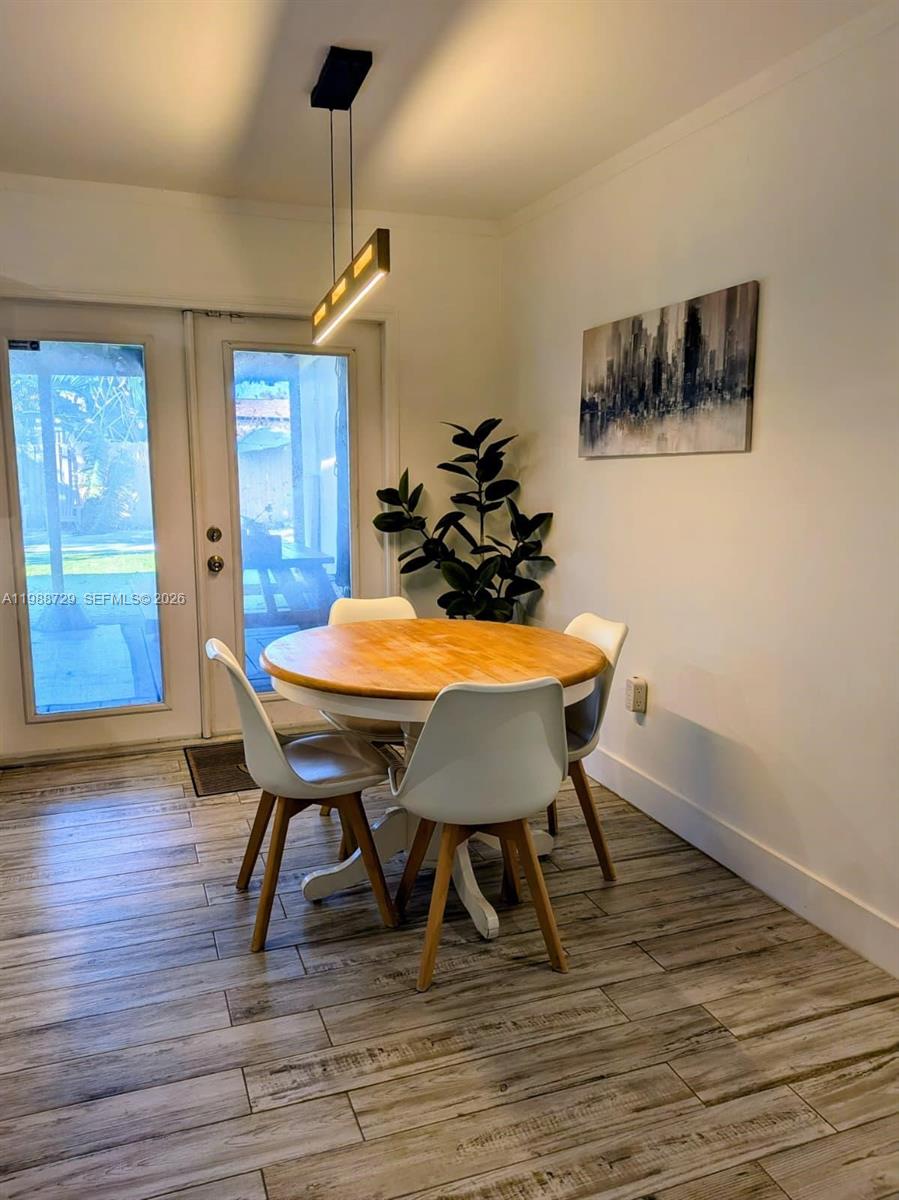 NORTH ANDREWS TERRACE FIR - Residential Lease