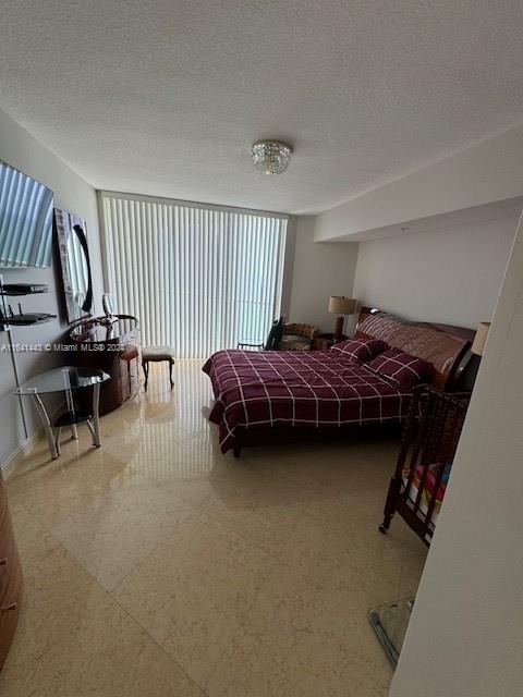 LA PERLA CONDO - Residential Lease