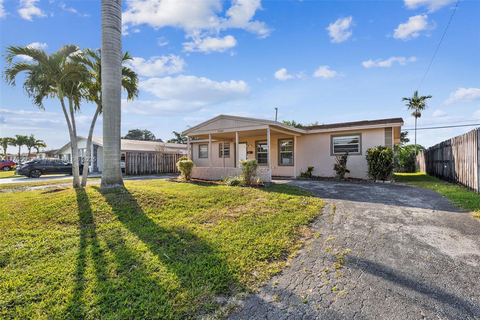 Property for Sale at 7804 Meridian St, Miramar, Broward County, Florida - Bedrooms: 3 
Bathrooms: 2  - $478,000
