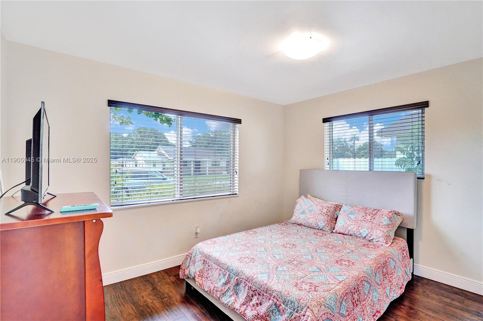 SUNNY ISLES PARK SEC 1 - Residential Lease