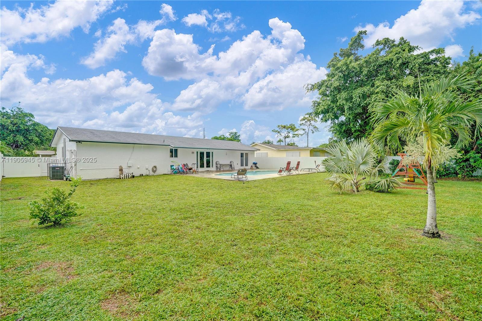 SUNNY ISLES PARK SEC 1 - Residential Lease